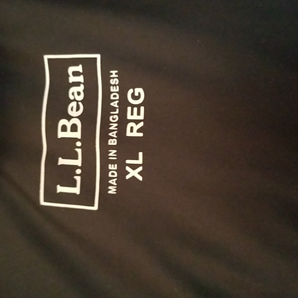 L.L. Bean Black Puffer Jacket - Picture 3 of 12